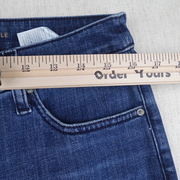 Chicos So Slimming Jeans US10 Blue Girfriend Slim Leg Ankle Mid Rise Medium Wash - Picture 10 of 13